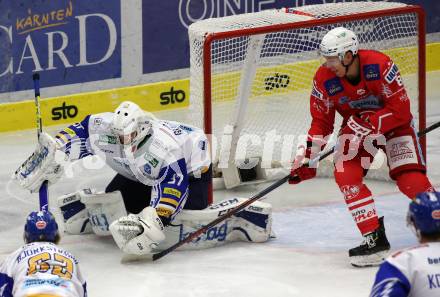 EBEL. Eishockey Bundesliga. VSV gegen KAC. Kristers gudlevskis, (VSV),  Nicholas Eric Petersen  (KAC). Villach, am 1.12.2020.
Foto: Kuess
www.qspictures.net
---
pressefotos, pressefotografie, kuess, qs, qspictures, sport, bild, bilder, bilddatenbank