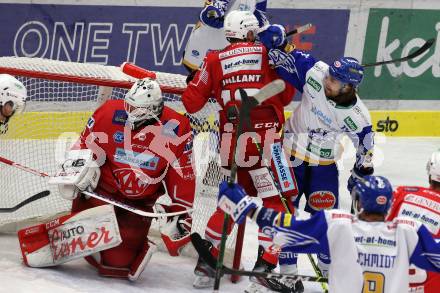 EBEL. Eishockey Bundesliga. VSV gegen KAC.  Martin Ulmer, (VSV), David Madlener, Thomas Vallant  (KAC). Villach, am 1.12.2020.
Foto: Kuess
www.qspictures.net
---
pressefotos, pressefotografie, kuess, qs, qspictures, sport, bild, bilder, bilddatenbank