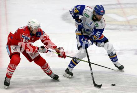 EBEL. Eishockey Bundesliga. VSV gegen KAC.  Patrick Bjorkstrand,  (VSV),  Michael Kernberger (KAC). Villach, am 1.12.2020.
Foto: Kuess
www.qspictures.net
---
pressefotos, pressefotografie, kuess, qs, qspictures, sport, bild, bilder, bilddatenbank