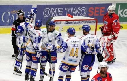 EBEL. Eishockey Bundesliga. VSV gegen KAC. Torjubel Sahir Gill, Jerry Pollastrone, Kevin Schmidt, Jamie Fraser, Michael Raffl  (VSV). Villach, am 1.12.2020.
Foto: Kuess
www.qspictures.net
---
pressefotos, pressefotografie, kuess, qs, qspictures, sport, bild, bilder, bilddatenbank