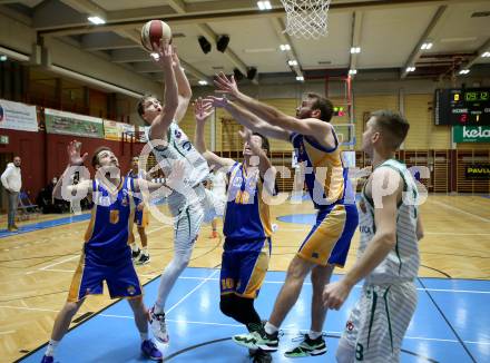 Basketball Zweite Liga 2020/2021. Grunddurchgang 10. Runde. KOS Celovec gegen BBU Salzburg. Lovro Fizuleto  (KOS Celovec), Raphael Miksch, Guillermo SÃ¡nchez Daza, Luka Milovac   (BBU Salzburg). Klagenfurt, am 5.12.2020.
Foto: Kuess
www.qspictures.net

---
pressefotos, pressefotografie, kuess, qs, qspictures, sport, bild, bilder, bilddatenbank