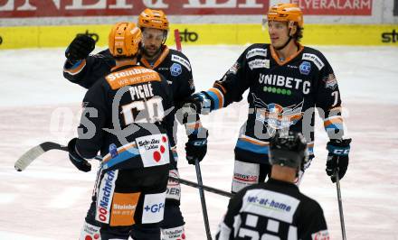 EBEL. Eishockey Bundesliga. VSV gegen Black Wings LINZ 1992.  Torjubel Sebastien Piche, Dragan Umicevic, Brian Lebler  (Linz). Villach, am 6.12.2020.
Foto: Kuess
www.qspictures.net
---
pressefotos, pressefotografie, kuess, qs, qspictures, sport, bild, bilder, bilddatenbank