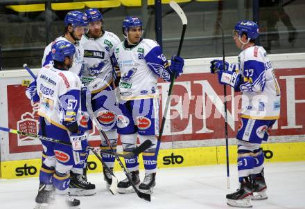 EBEL. Eishockey Bundesliga. VSV gegen Bratislava Capitals. Torjubel M;att Mangene, Stefan Bacher, Michael Raffl, Sahir Gill, Scott Kosmachuk  (VSV). Villach, am 8.12.2020.
Foto: Kuess
www.qspictures.net
---
pressefotos, pressefotografie, kuess, qs, qspictures, sport, bild, bilder, bilddatenbank