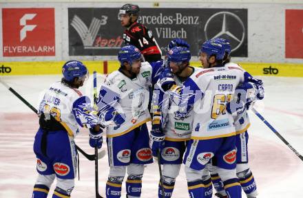 EBEL. Eishockey Bundesliga. VSV gegen Bratislava Capitals. Torjubel Martin Ulmer, Matt Mangene, Stefan Bacher, Chris Collins, Jordan Caron  (VSV). Villach, am 8.12.2020.
Foto: Kuess
www.qspictures.net
---
pressefotos, pressefotografie, kuess, qs, qspictures, sport, bild, bilder, bilddatenbank