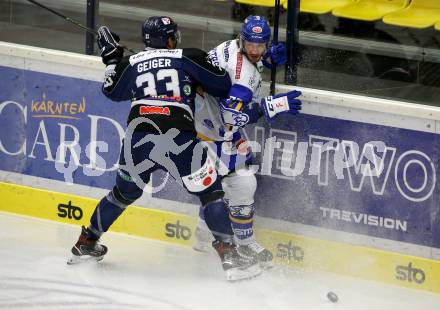 EBEL. Eishockey Bundesliga. VSV gegen Hydro Fehervar AV 19.  Patrick Bjorkstrand,  (VSV), Paul Geiger (Alba Volan). Villach, am 10.12.2020.
Foto: Kuess
www.qspictures.net
---
pressefotos, pressefotografie, kuess, qs, qspictures, sport, bild, bilder, bilddatenbank