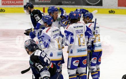 EBEL. Eishockey Bundesliga. VSV gegen Hydro Fehervar AV 19.  Torjubel Jordan Caron, Matt Mangene, Chris Collins, Sahir Gill, Scott Kosmachuk,  (VSV). Villach, am 10.12.2020.
Foto: Kuess
www.qspictures.net
---
pressefotos, pressefotografie, kuess, qs, qspictures, sport, bild, bilder, bilddatenbank