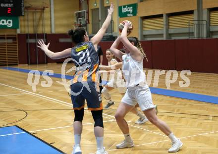 Basketball Damen Superliga 2020/2021. Grunddurchgang 8. Runde.  KOS Celovec Damen gegen BK Duchess Klosterneuburg. Nikolina Sofric (KOS Celovec),  Lilla Horvath  (Klosterneuburg). Klagenfurt, am 12.12.2020.
Foto: Kuess
www.qspictures.net

---
pressefotos, pressefotografie, kuess, qs, qspictures, sport, bild, bilder, bilddatenbank