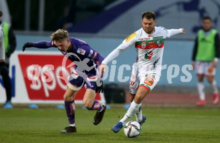 Fussball. Bundesliga. RZ Pellets WAC gegen FK Austria Wien. Nemanja Rnic,  (WAC), Patrick Wimmer  (Wien). Wolfsberg, am 13.12.2020.
Foto: Kuess
www.qspictures.net

---
pressefotos, pressefotografie, kuess, qs, qspictures, sport, bild, bilder, bilddatenbank