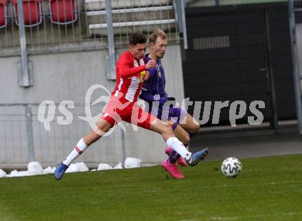 Fussball 2. Liga. SK Austria Klagenfurt gegen  FC Liefering. Benjamin Hadzic (Klagenfurt),  Alois Oroz (Liefering). Klagenfurt, am 13.12.2020.
Foto: Kuess
www.qspictures.net
---
pressefotos, pressefotografie, kuess, qs, qspictures, sport, bild, bilder, bilddatenbank