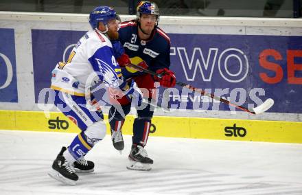 EBEL. Eishockey Bundesliga. VSV gegen EC Red Bull Salzburg.  Jamie Fraser, (VSV), Yannic Pilloni  (Salzburg). Villach, am 18.12.2020.
Foto: Kuess
www.qspictures.net
---
pressefotos, pressefotografie, kuess, qs, qspictures, sport, bild, bilder, bilddatenbank