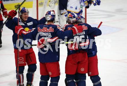 EBEL. Eishockey Bundesliga. VSV gegen EC Red Bull Salzburg.  Torjubel Justin Schuetz, Taylor Chorney, Rick Schofield, Mario Huber  (Salzburg). Villach, am 18.12.2020.
Foto: Kuess
www.qspictures.net
---
pressefotos, pressefotografie, kuess, qs, qspictures, sport, bild, bilder, bilddatenbank