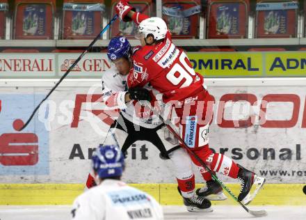 EBEL. Eishockey Bundesliga. KAC gegen	HC TIWAG Innsbruck. Matthew Fraser,  (KAC), Jonathan Racine-Clarke (Innsbruck). Klagenfurt, am 20.12.2020.
Foto: Kuess
www.qspictures.net

---
pressefotos, pressefotografie, kuess, qs, qspictures, sport, bild, bilder, bilddatenbank