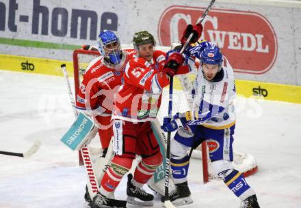 EBEL. Eishockey Bundesliga. VSV gegen HCB Suedtirol Alperia.  Caron Jordan (VSV), Pietroniro Matteo, Bernard Andreas (Bozen). Villach, am 22.12.2020.
Foto: Kuess
www.qspictures.net
---
pressefotos, pressefotografie, kuess, qs, qspictures, sport, bild, bilder, bilddatenbank