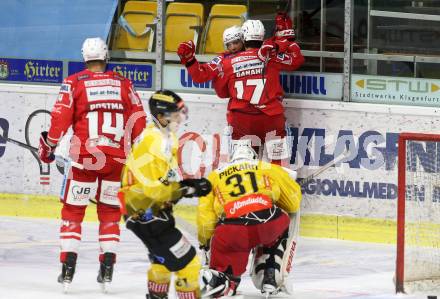 EBEL. Eishockey Bundesliga. KAC gegen	spusu Vienna Capitals. Torjubel Rok Ticar, Manuel Ganahl, Paul Postma (KAC). Klagenfurt, am 22.12.2020.
Foto: Kuess
www.qspictures.net

---
pressefotos, pressefotografie, kuess, qs, qspictures, sport, bild, bilder, bilddatenbank