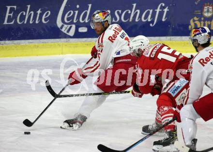 EBEL. Eishockey Bundesliga. KAC gegen	EC Salzburg. Blaz Gregorc,  (KAC),   Thomas Raffl (Salzburg). Klagenfurt, am 26.2.2021.
Foto: Kuess
www.qspictures.net

---
pressefotos, pressefotografie, kuess, qs, qspictures, sport, bild, bilder, bilddatenbank