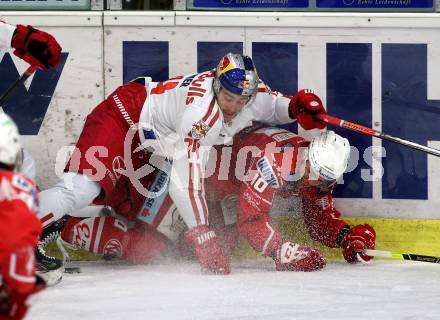 EBEL. Eishockey Bundesliga. KAC gegen	EC Salzburg.  Thomas Vallant,  (KAC),  Nico Feldner (Salzburg). Klagenfurt, am 26.2.2021.
Foto: Kuess
www.qspictures.net

---
pressefotos, pressefotografie, kuess, qs, qspictures, sport, bild, bilder, bilddatenbank