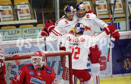 EBEL. Eishockey Bundesliga. KAC gegen	EC Salzburg. Torjubel Rick Schofield, Thomas Raffl, John Hughes  (Salzburg). Klagenfurt, am 26.2.2021.
Foto: Kuess
www.qspictures.net

---
pressefotos, pressefotografie, kuess, qs, qspictures, sport, bild, bilder, bilddatenbank