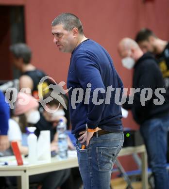 Basketball Zweite Liga 2020/2021. Grunddurchgang 22. Runde. KOS Celovec gegen  Guessing/Jennersdorf Blackbirds. Trainer Andrej Bozic (KOS Celovec). Klagenfurt, am 13.3.2021.
Foto: Kuess
www.qspictures.net

---
pressefotos, pressefotografie, kuess, qs, qspictures, sport, bild, bilder, bilddatenbank