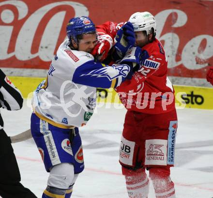 EBEL. Eishockey Bundesliga. VSV gegen KAC. Scott Kosmachuk, (VSV),   Rok Ticar  (KAC). Villach, am 14.3.2021.
Foto: Kuess
www.qspictures.net
---
pressefotos, pressefotografie, kuess, qs, qspictures, sport, bild, bilder, bilddatenbank