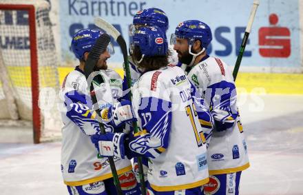 EBEL. Eishockey Bundesliga. KAC gegen	VSV. Torjubel Jerry Pollastrone, Chris Collins, Nico Brunner, Matt Mangene  (VSV). Klagenfurt, am 16.3.2021.
Foto: Kuess
www.qspictures.net

---
pressefotos, pressefotografie, kuess, qs, qspictures, sport, bild, bilder, bilddatenbank