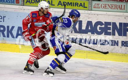 EBEL. Eishockey Bundesliga. KAC gegen	VSV. Clemens Unterweger, (KAC),   Martin Ulmer (VSV). Klagenfurt, am 16.3.2021.
Foto: Kuess
www.qspictures.net

---
pressefotos, pressefotografie, kuess, qs, qspictures, sport, bild, bilder, bilddatenbank