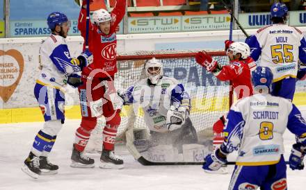 EBEL. Eishockey Bundesliga. KAC gegen	VSV. Torjubel Matthew Fraser, Thomas Koch (KAC). Klagenfurt, am 16.3.2021.
Foto: Kuess
www.qspictures.net

---
pressefotos, pressefotografie, kuess, qs, qspictures, sport, bild, bilder, bilddatenbank