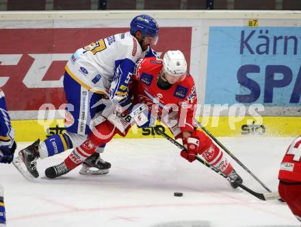 EBEL. Eishockey Bundesliga. VSV gegen KAC.  Matt Mangene,  (VSV),  Michael Kernberger (KAC). Villach, am 19.3.2021.
Foto: Kuess
www.qspictures.net
---
pressefotos, pressefotografie, kuess, qs, qspictures, sport, bild, bilder, bilddatenbank