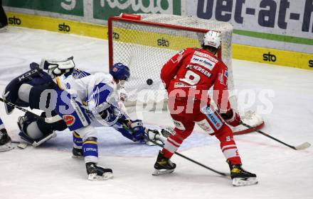 EBEL. Eishockey Bundesliga. VSV gegen KAC.  Alexander Schmidt, Kevin Schmidt,  (VSV), Nicholas Eric Petersen (KAC). Villach, am 19.3.2021.
Foto: Kuess
www.qspictures.net
---
pressefotos, pressefotografie, kuess, qs, qspictures, sport, bild, bilder, bilddatenbank