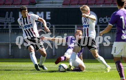 Fussball 2. Liga. SK Austria Klagenfurt gegen FC Juniors OOE. Markus Rusek,  (Klagenfurt), Juan Matias Succar Canote, Jan Boller (Juniors). Klagenfurt, am 9.5.2021.
Foto: Kuess
www.qspictures.net
---
pressefotos, pressefotografie, kuess, qs, qspictures, sport, bild, bilder, bilddatenbank