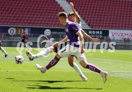 Fussball 2. Liga. SK Austria Klagenfurt gegen FC Juniors OOE.  Fabian Miesenboeck,  (Klagenfurt), Filip Backulja (Juniors). Klagenfurt, am 9.5.2021.
Foto: Kuess
www.qspictures.net
---
pressefotos, pressefotografie, kuess, qs, qspictures, sport, bild, bilder, bilddatenbank