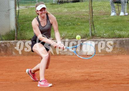 Tennis. OETV Challenge Serie.  Laura Pasterk. Poertschach, am 29.4.2021.
Foto: Kuess
www.qspictures.net

---
pressefotos, pressefotografie, kuess, qs, qspictures, sport, bild, bilder, bilddatenbank