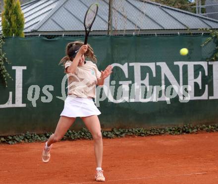 Tennis. OETV Challenge Serie.  Emma Tagger. Poertschach, am 29.4.2021.
Foto: Kuess
www.qspictures.net

---
pressefotos, pressefotografie, kuess, qs, qspictures, sport, bild, bilder, bilddatenbank