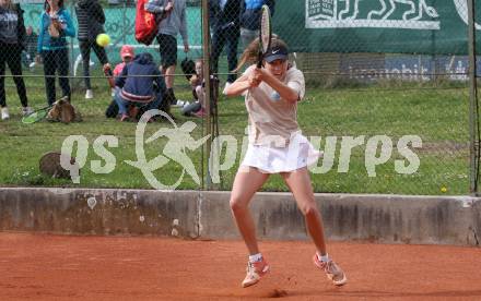 Tennis. OETV Challenge Serie.  Emma Tagger. Poertschach, am 29.4.2021.
Foto: Kuess
www.qspictures.net

---
pressefotos, pressefotografie, kuess, qs, qspictures, sport, bild, bilder, bilddatenbank