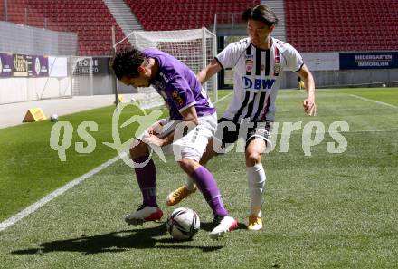 Fussball 2. Liga. SK Austria Klagenfurt gegen FC Juniors OOE. Maximiliano Moreira Romero,  (Klagenfurt), Keito Nakamura (Juniors). Klagenfurt, am 9.5.2021.
Foto: Kuess
www.qspictures.net
---
pressefotos, pressefotografie, kuess, qs, qspictures, sport, bild, bilder, bilddatenbank