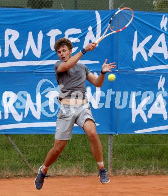 Tennis. OETV Challenge Serie.  Thomas Zych. Poertschach, am 29.4.2021.
Foto: Kuess
www.qspictures.net

---
pressefotos, pressefotografie, kuess, qs, qspictures, sport, bild, bilder, bilddatenbank