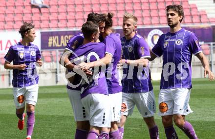 Fussball 2. Liga. SK Austria Klagenfurt gegen SV Horn.  Torjubel Markus Pink, Fabian Miesenboeck, Patrick Greil, Christopher Cvetko, Thorsten Mahrer (Klagenfurt). Klagenfurt, am 16.5.2021.
Foto: Kuess
www.qspictures.net
---
pressefotos, pressefotografie, kuess, qs, qspictures, sport, bild, bilder, bilddatenbank