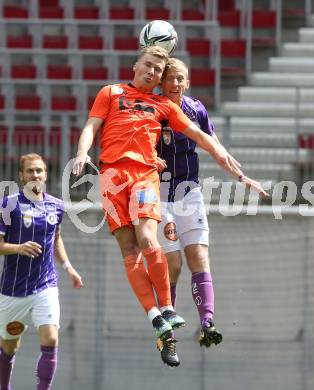 Fussball 2. Liga. SK Austria Klagenfurt gegen SV Horn.  Christopher Cvetko, (Klagenfurt), Alexander Briedl   (Horn). Klagenfurt, am 16.5.2021.
Foto: Kuess
www.qspictures.net
---
pressefotos, pressefotografie, kuess, qs, qspictures, sport, bild, bilder, bilddatenbank