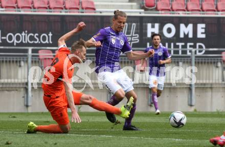 Fussball 2. Liga. SK Austria Klagenfurt gegen SV Horn. Patrick Greil,   (Klagenfurt),  Florian Sittsam (Horn). Klagenfurt, am 16.5.2021.
Foto: Kuess
www.qspictures.net
---
pressefotos, pressefotografie, kuess, qs, qspictures, sport, bild, bilder, bilddatenbank