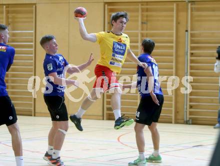 Handball spusu Liga. SC Ferlach gegen UHK Krems.  Aljaz Supovec, Mathias Rath,  (Ferlach), Jakob Jochmann (Krems). Ferlach, am 15.5.2021.
Foto: Kuess
www.qspictures.net
---
pressefotos, pressefotografie, kuess, qs, qspictures, sport, bild, bilder, bilddatenbank