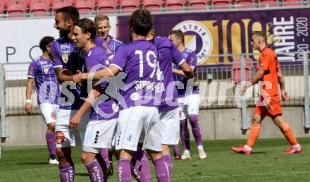 Fussball 2. Liga. SK Austria Klagenfurt gegen SV Horn.  Torjubel  Markus Pink, Simon Straudi, Alex Timossi Andersson, Patrick Greil (Klagenfurt). Klagenfurt, am 16.5.2021.
Foto: Kuess
www.qspictures.net
---
pressefotos, pressefotografie, kuess, qs, qspictures, sport, bild, bilder, bilddatenbank