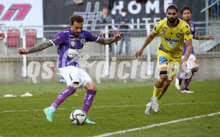 Fussball. Bundesliga Relegation. SK Austria Klagenfurt gegen St. Poelten.   Philipp Huetter (Klagenfurt), 	Reza Asadi  (St. Poelten). Klagenfurt, am 26.5.2021.
Foto: Kuess
www.qspictures.net
---
pressefotos, pressefotografie, kuess, qs, qspictures, sport, bild, bilder, bilddatenbank