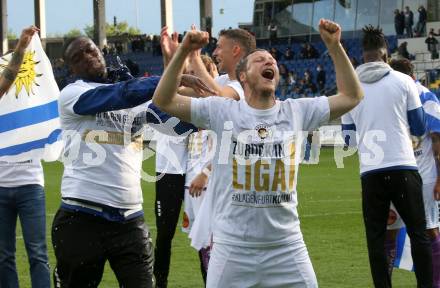 Fussball. Bundesliga Relegation. St. Poelten gegen SK Austria Klagenfurt .   Meisterjubel Austria Klagenfurt.  Fabian Miesenboeck. Klagenfurt, am 29.5.2021.
Foto: Kuess
www.qspictures.net
---
pressefotos, pressefotografie, kuess, qs, qspictures, sport, bild, bilder, bilddatenbank