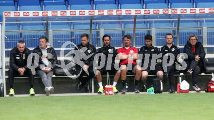 Fussball. Bundesliga Relegation. St. Poelten gegen SK Austria Klagenfurt .   Trainer Peter Pacult, Matthias Imhof, Martin Lassnig, Sandro Zakany, Thomas Lenuweit, Manuel Trattnig, Matej Vidovic, Christiane Loinig  (Klagenfurt). Klagenfurt, am 29.5.2021.
Foto: Kuess
www.qspictures.net
---
pressefotos, pressefotografie, kuess, qs, qspictures, sport, bild, bilder, bilddatenbank