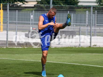 Fussball. Bundesliga. Training. SK Austria Klagenfurt .   Turgay Gemicibasi . Klagenfurt, am 21.6.2021.
Foto: Kuess
www.qspictures.net
---
pressefotos, pressefotografie, kuess, qs, qspictures, sport, bild, bilder, bilddatenbank