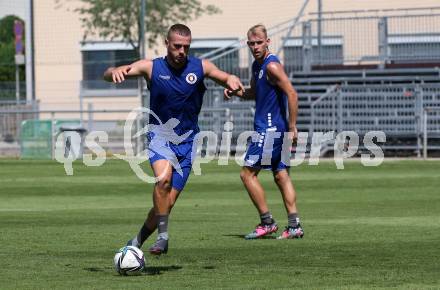 Fussball. Bundesliga. Training. SK Austria Klagenfurt . Turgay Gemicibasi, Benjamin Hadzic . Klagenfurt, am 23.6.2021.
Foto: Kuess
www.qspictures.net
---
pressefotos, pressefotografie, kuess, qs, qspictures, sport, bild, bilder, bilddatenbank