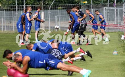 Fussball. Bundesliga. Training. SK Austria Klagenfurt . Klagenfurt, am 23.6.2021.
Foto: Kuess
www.qspictures.net
---
pressefotos, pressefotografie, kuess, qs, qspictures, sport, bild, bilder, bilddatenbank