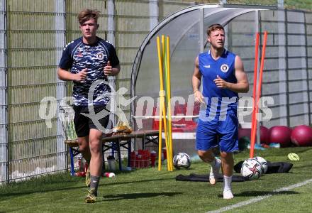 Fussball. Bundesliga. Training. SK Austria Klagenfurt . Marcel Koestenbauer, Fabian Miesenboeck. Klagenfurt, am 23.6.2021.
Foto: Kuess
www.qspictures.net
---
pressefotos, pressefotografie, kuess, qs, qspictures, sport, bild, bilder, bilddatenbank