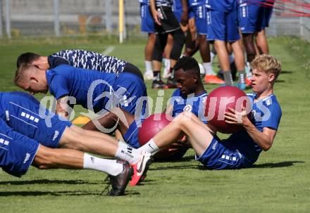 Fussball. Bundesliga. Training. SK Austria Klagenfurt . Hubert Griesebner, Gloire Amanda. Klagenfurt, am 23.6.2021.
Foto: Kuess
www.qspictures.net
---
pressefotos, pressefotografie, kuess, qs, qspictures, sport, bild, bilder, bilddatenbank