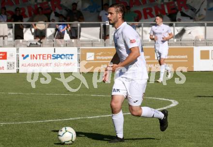 Fussball Kaerntner Liga. SAK gegen Treibach.  Patrick Lausegger (SAK). KLagenfurt, am 26.6.2021.
Foto: Kuess
---
pressefotos, pressefotografie, kuess, qs, qspictures, sport, bild, bilder, bilddatenbank