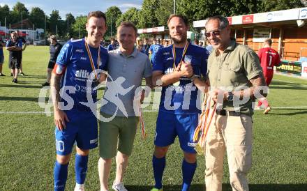 Fussball Kaerntner Liga. SAK gegen Treibach.   Kevin Vaschauner, Klaus Mitterdorfer, Arno Paul Kozelsky. KLagenfurt, am 26.6.2021.
Foto: Kuess
---
pressefotos, pressefotografie, kuess, qs, qspictures, sport, bild, bilder, bilddatenbank